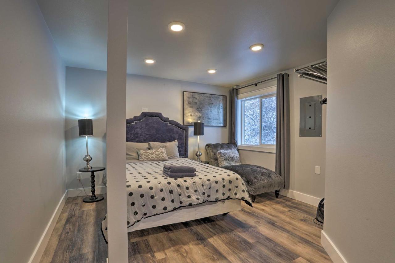 Appartamento Modern Anchorage Getaway, Steps From Coastal Trail Esterno foto