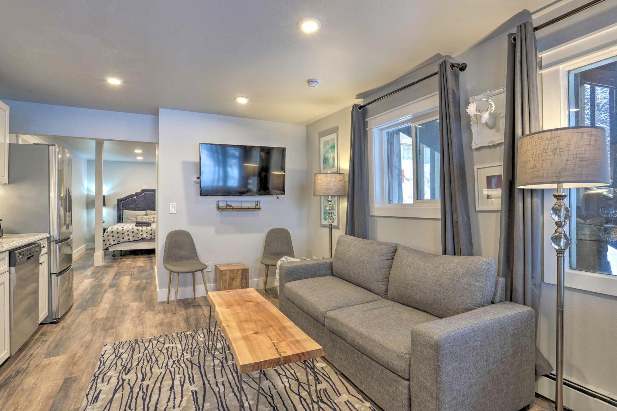 Appartamento Modern Anchorage Getaway, Steps From Coastal Trail Esterno foto
